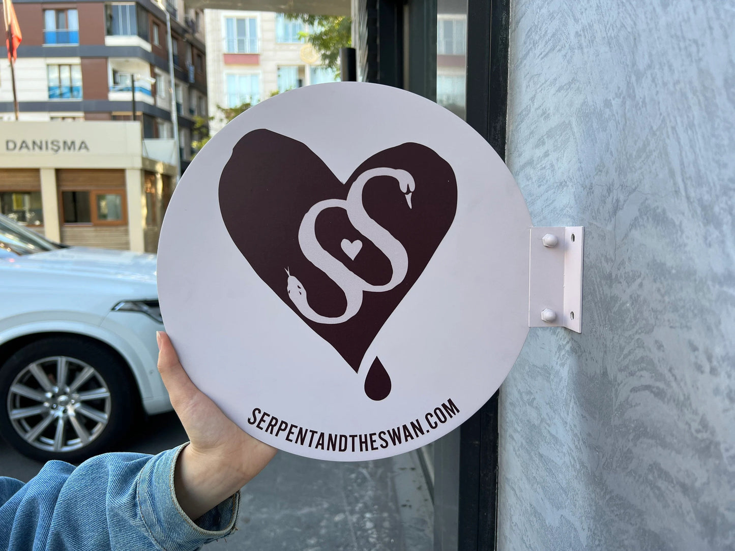 Round Blade Sign - Metallionaire
